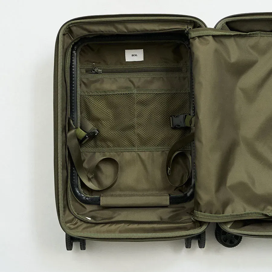 Ace. × Fts Cabin Case