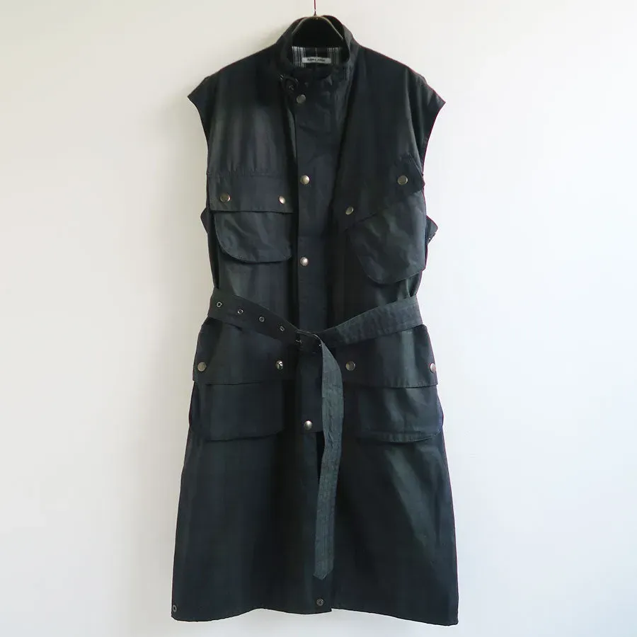 Oiled Tartan Plaid Sleeveless Hunter Coat