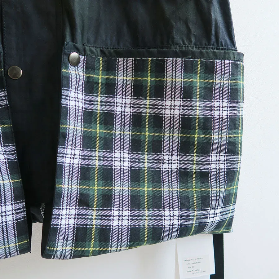 Oiled Tartan Plaid Sleeveless Hunter Coat