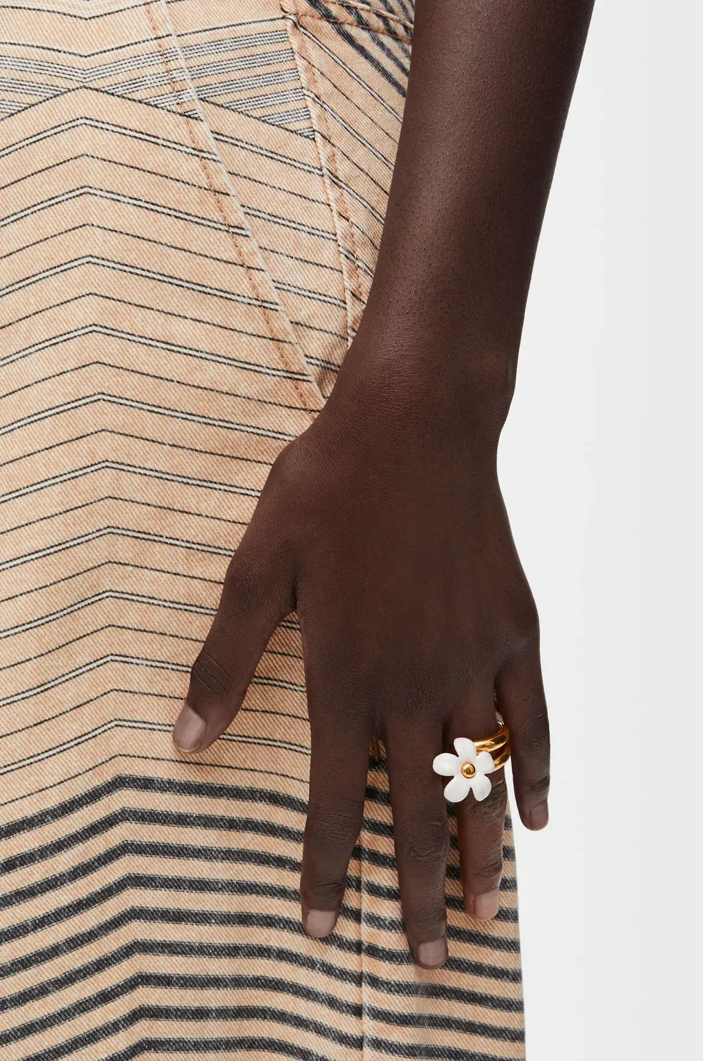 Flor Ring In Sterling Silver And Enamel