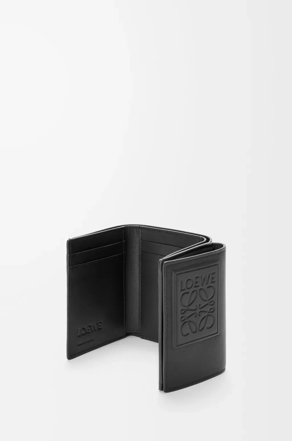 Trifold Wallet In Satin Calfskin