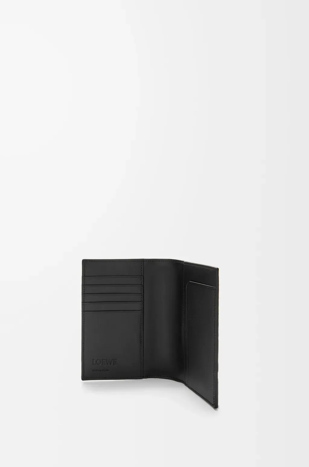 Puzzle Passport Cover In Supple Grained Calfskin