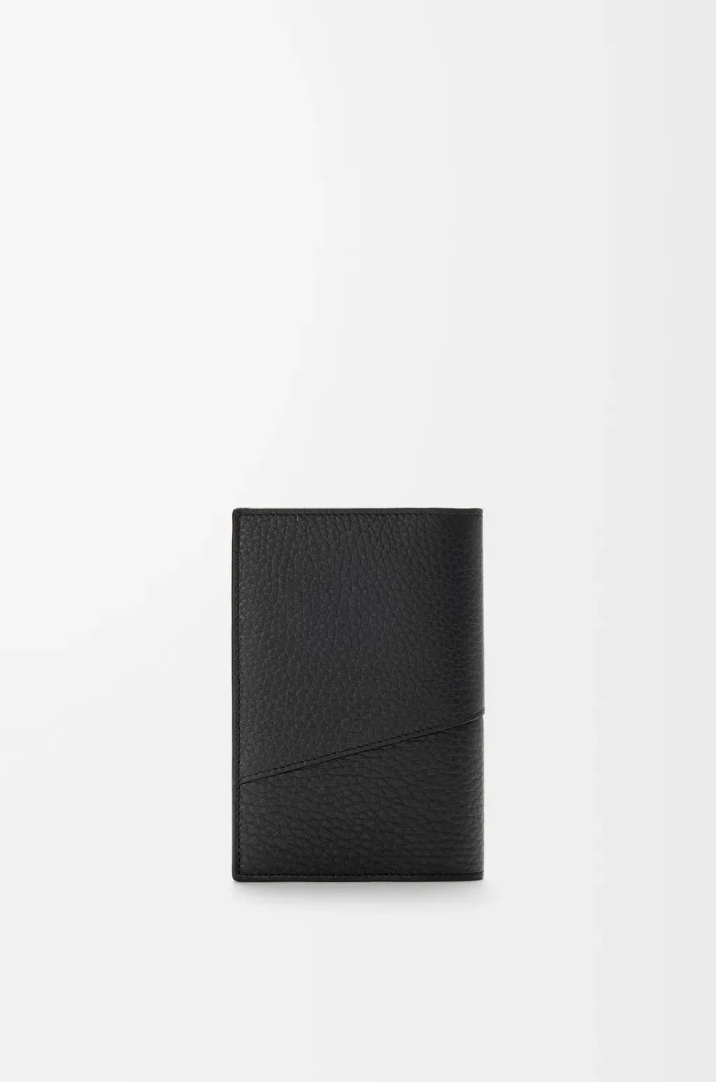 Puzzle Passport Cover In Supple Grained Calfskin