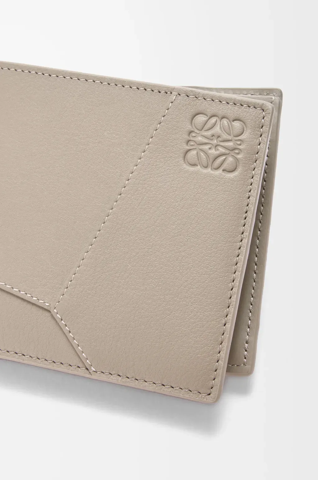 Puzzle Bifold Coin Wallet In Classic Calfskin