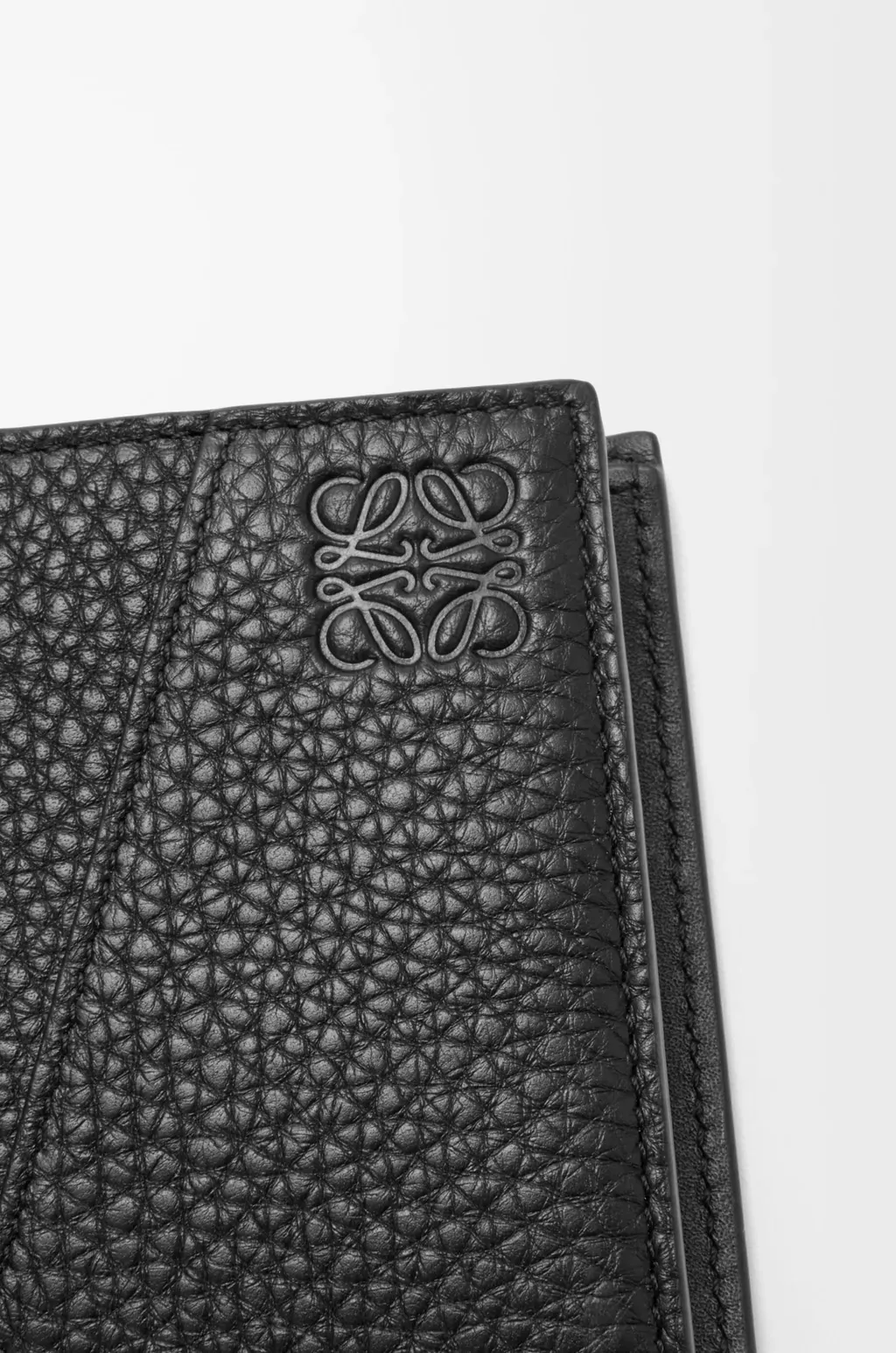 Puzzle Bifold Wallet In Supple Grained Calfskin