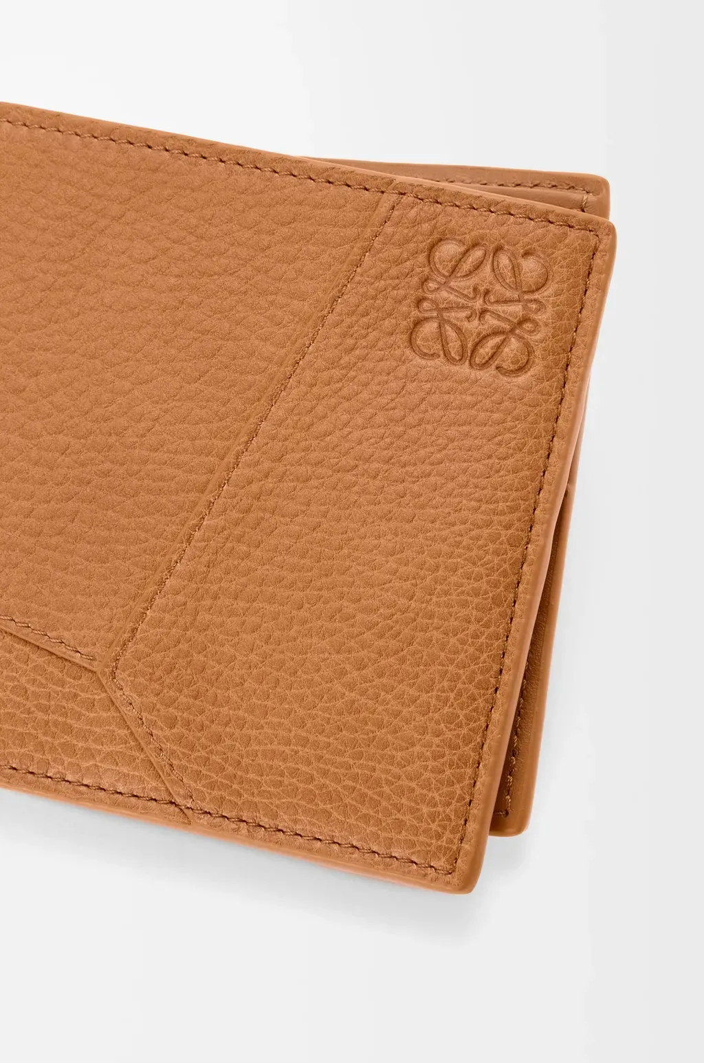 Puzzle Bifold Wallet In Supple Grained Calfskin