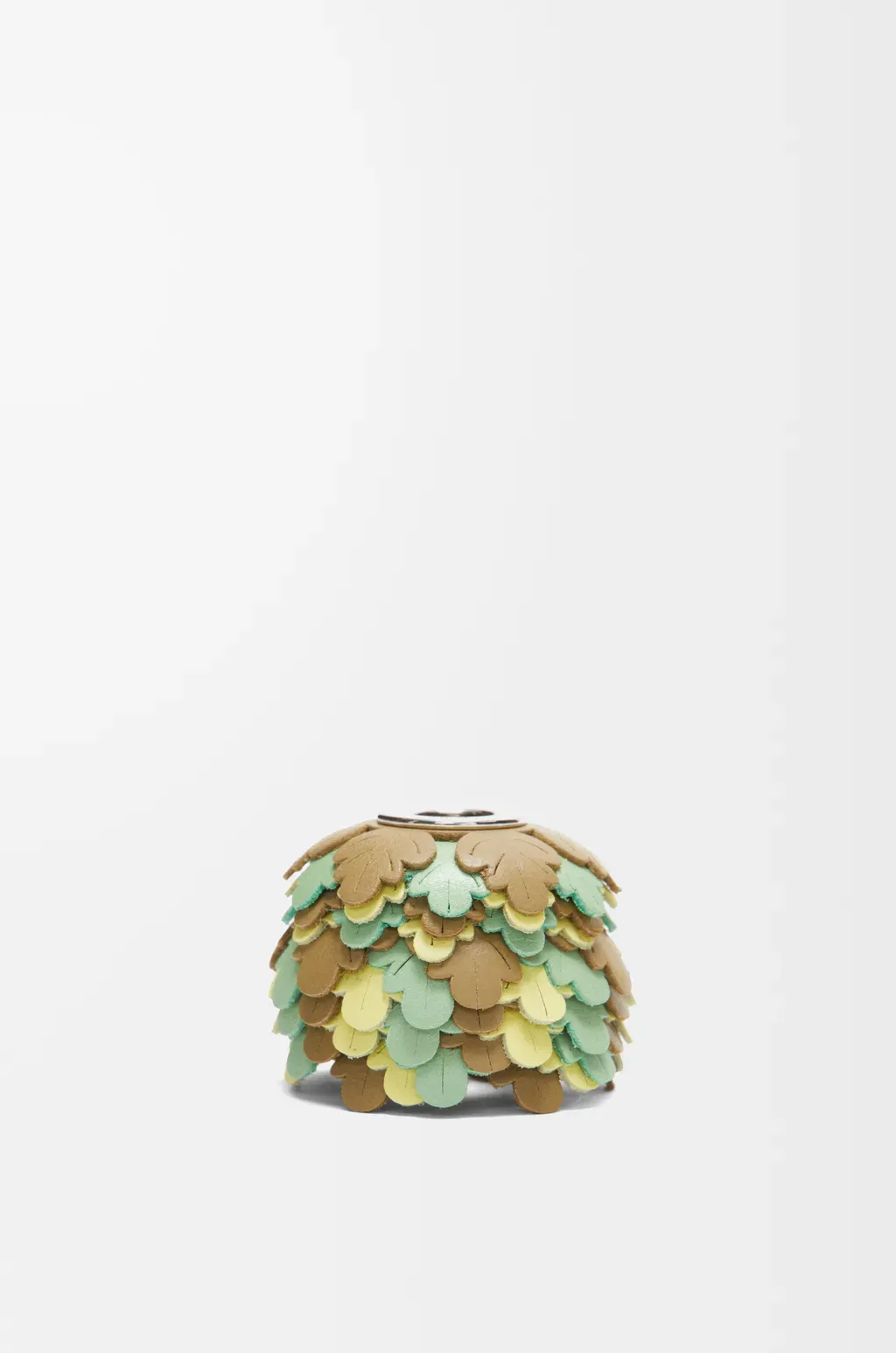Small Leaves Charm In Calfskin