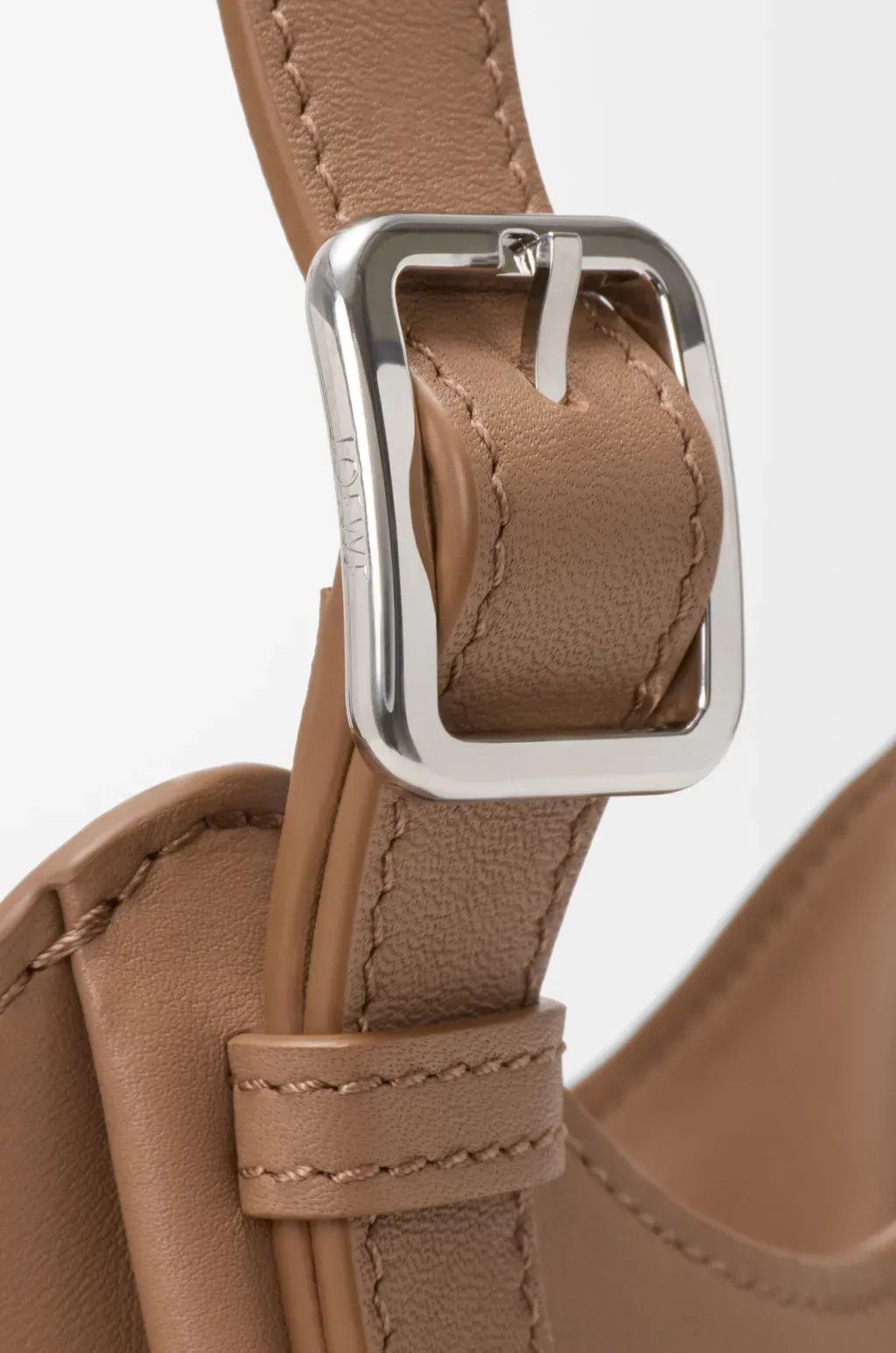 Hammock Flip Bag In Classic Calfskin