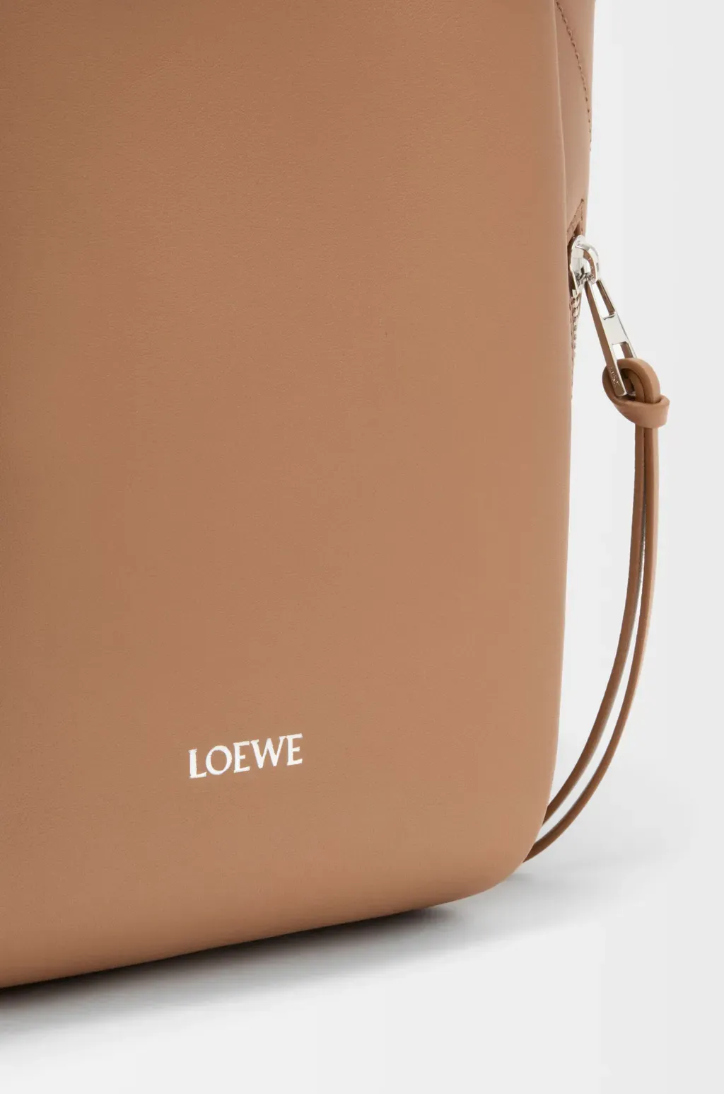 Hammock Flip Bag In Classic Calfskin