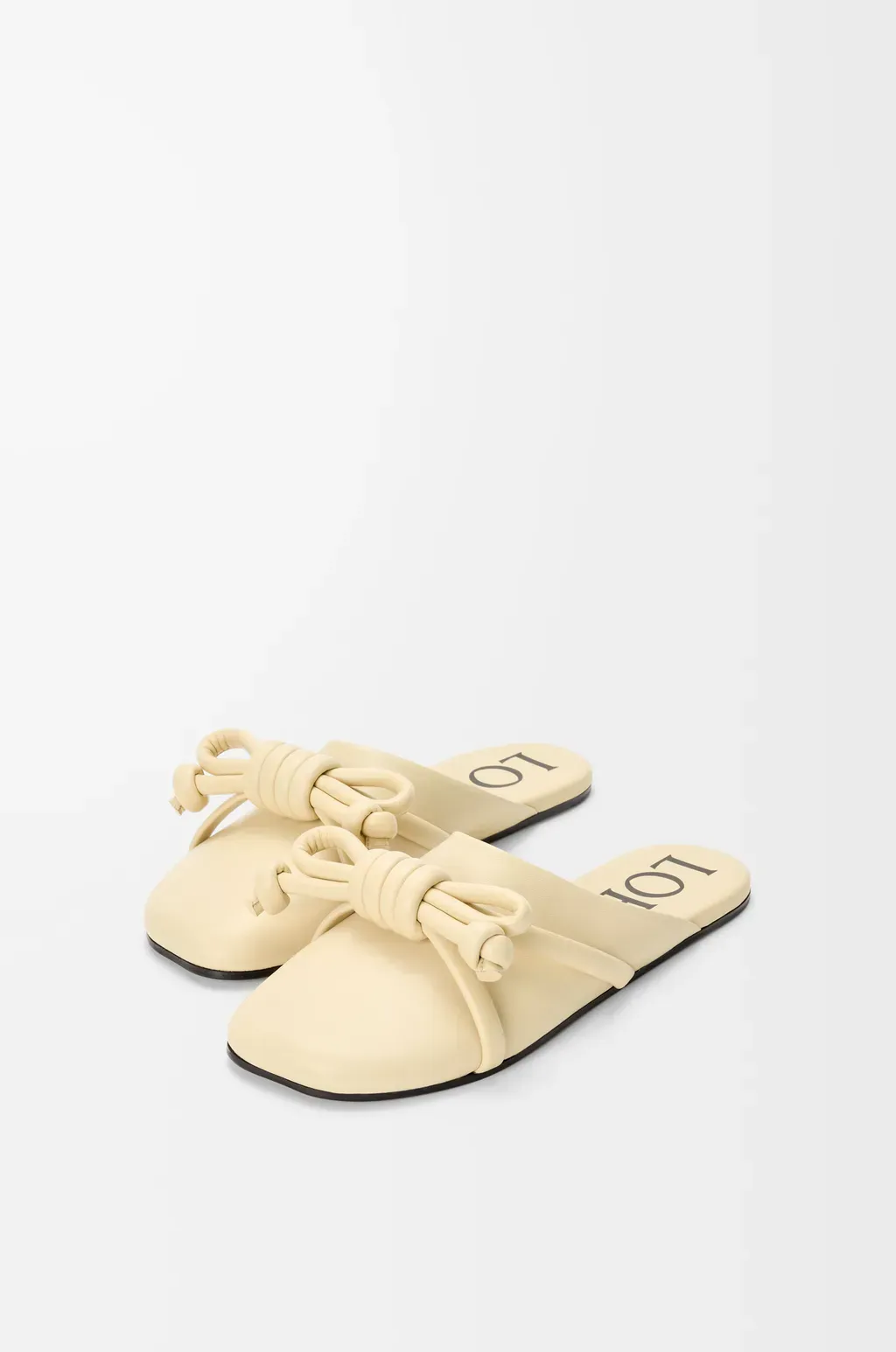 Flamenco Knot Mule In Lambskin