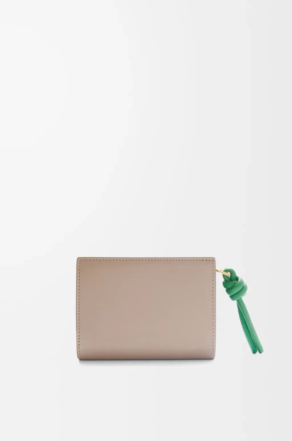 Knot Compact Wallet In Shiny Nappa Calfskin