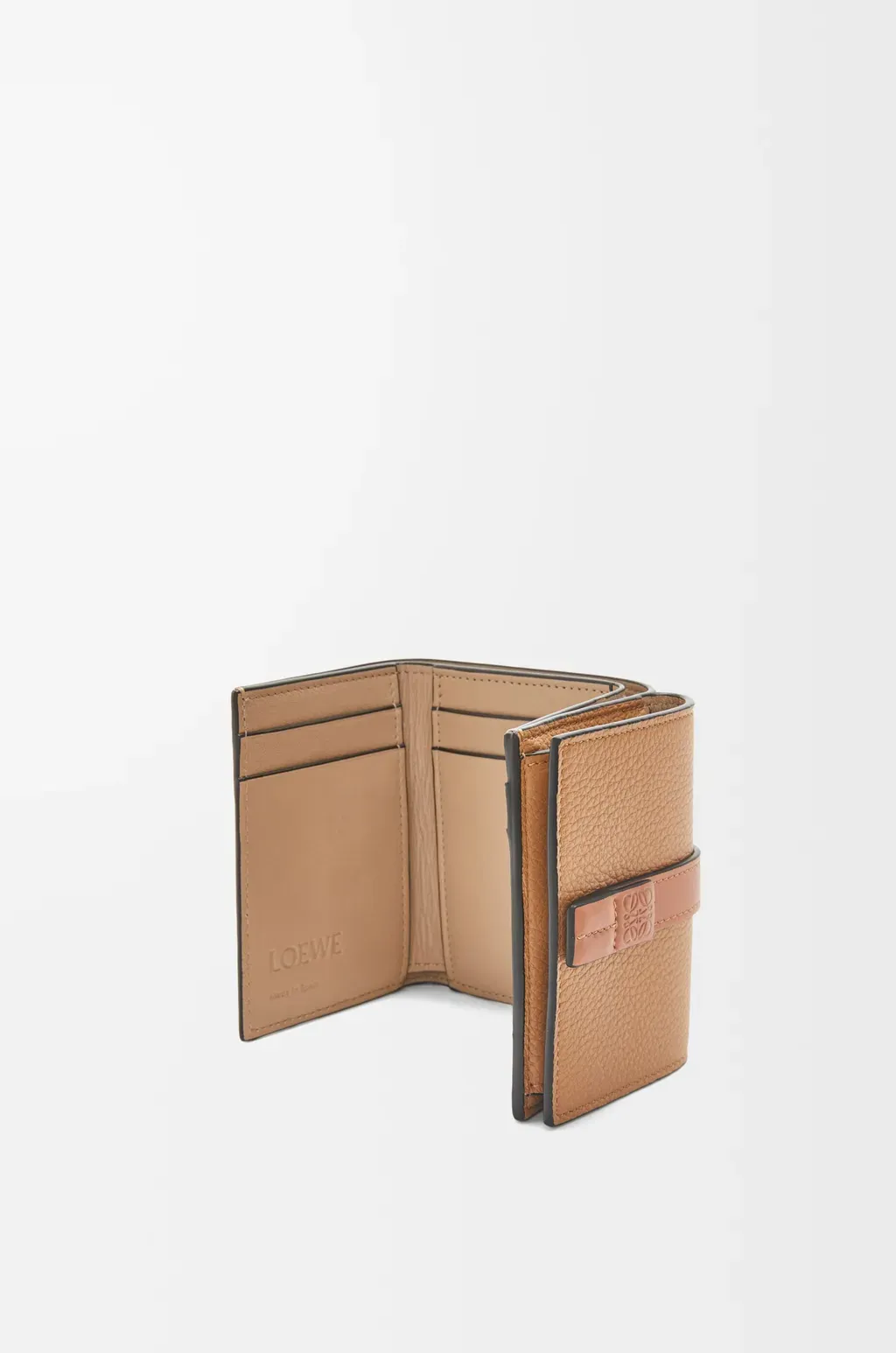 Trifold Wallet In Soft Grained Calfskin