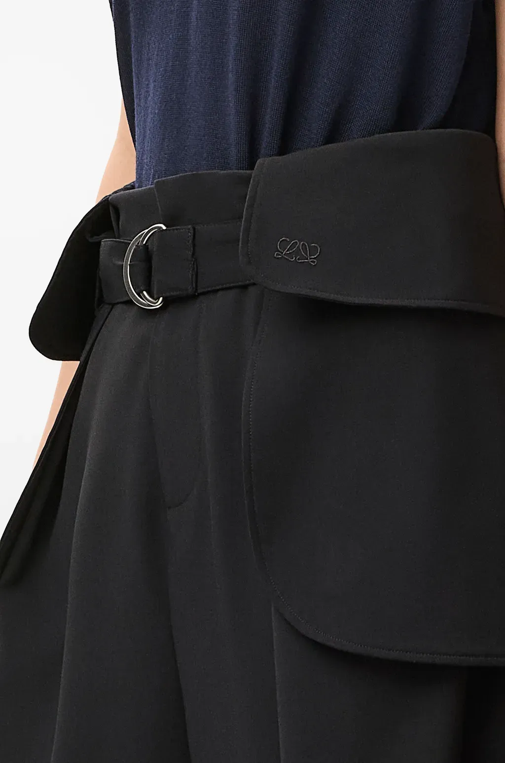 Cropped Cargo Trousers In Wool
