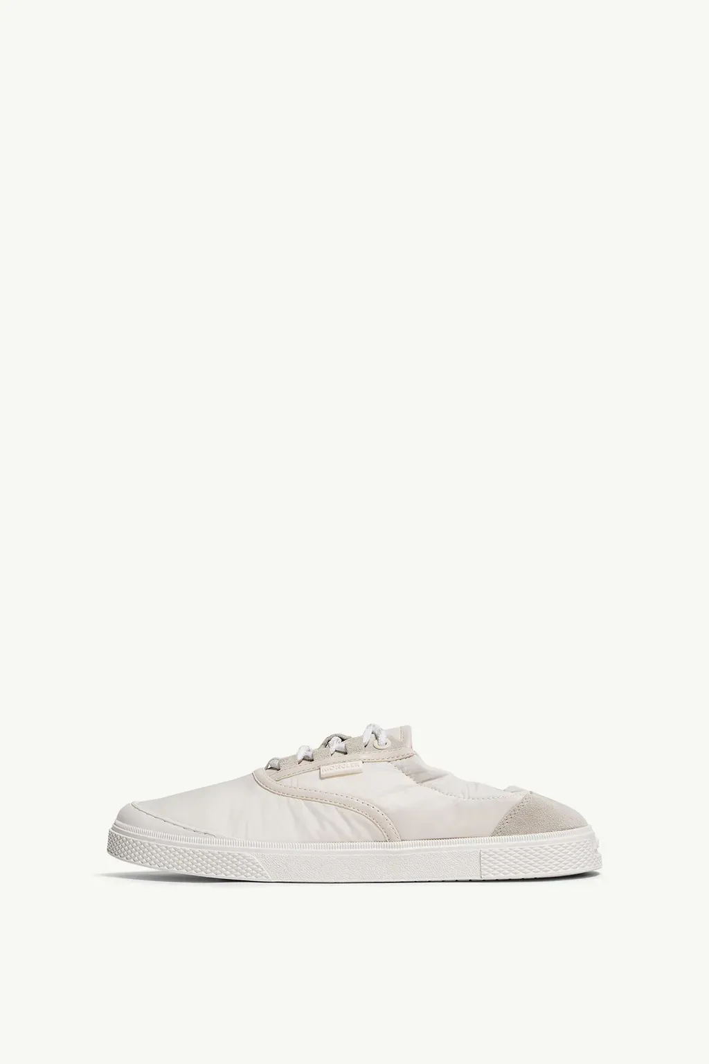 Vera Leisure Nylon Sneakers
