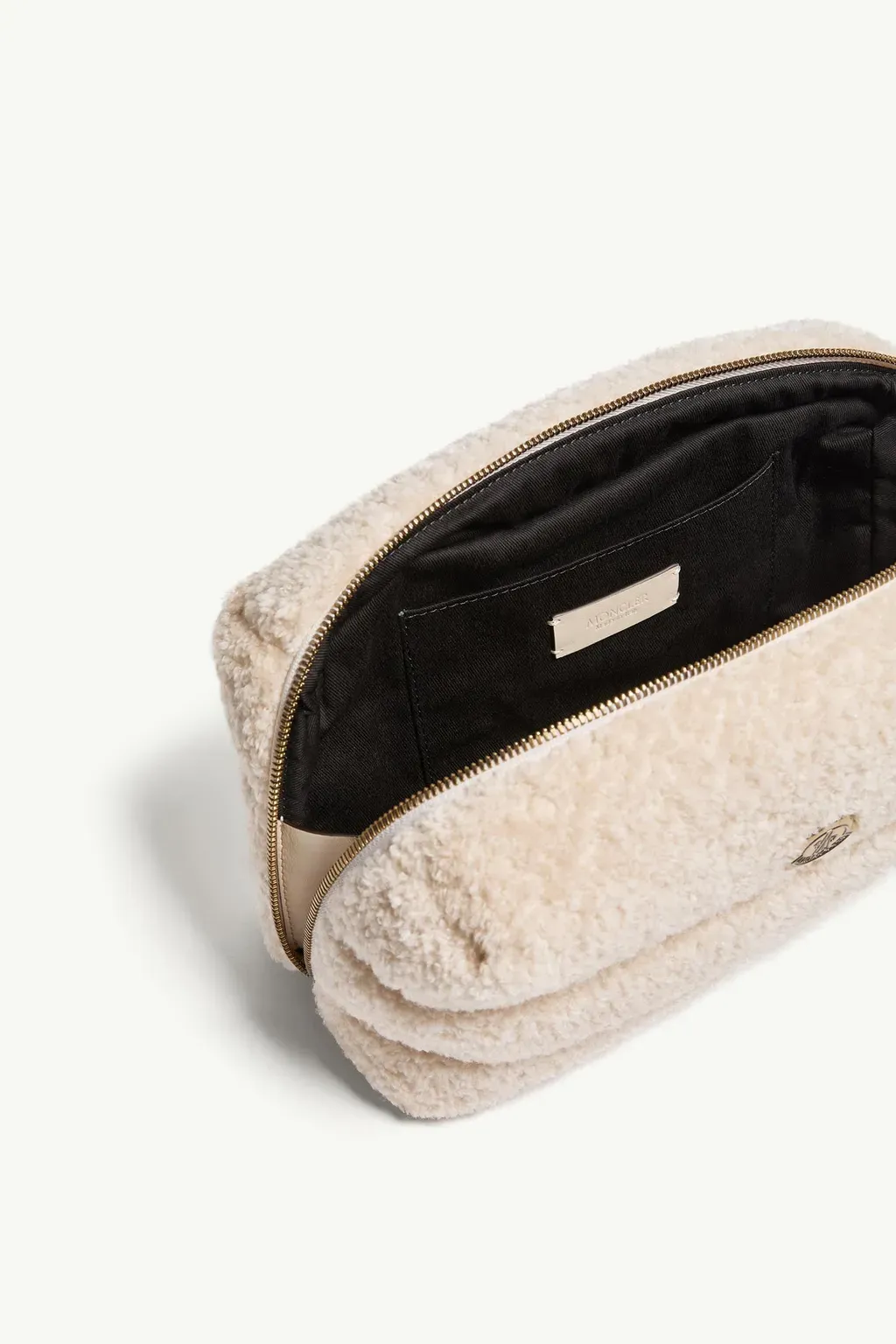 Caradoc Teddy Beauty Case