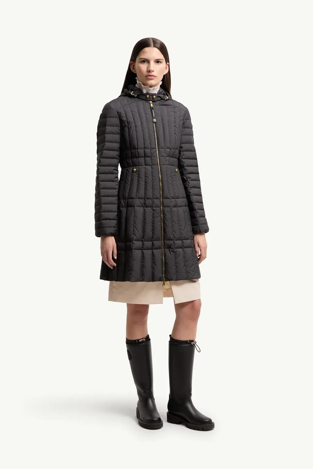 Menthelong Vertical-Quilted Hooded Down Jacket