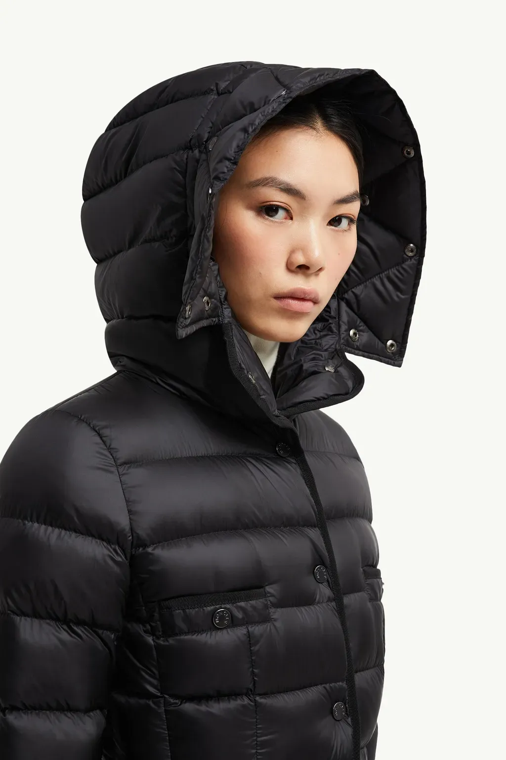 Hirmafur Hooded Shearling Long Down Jacket