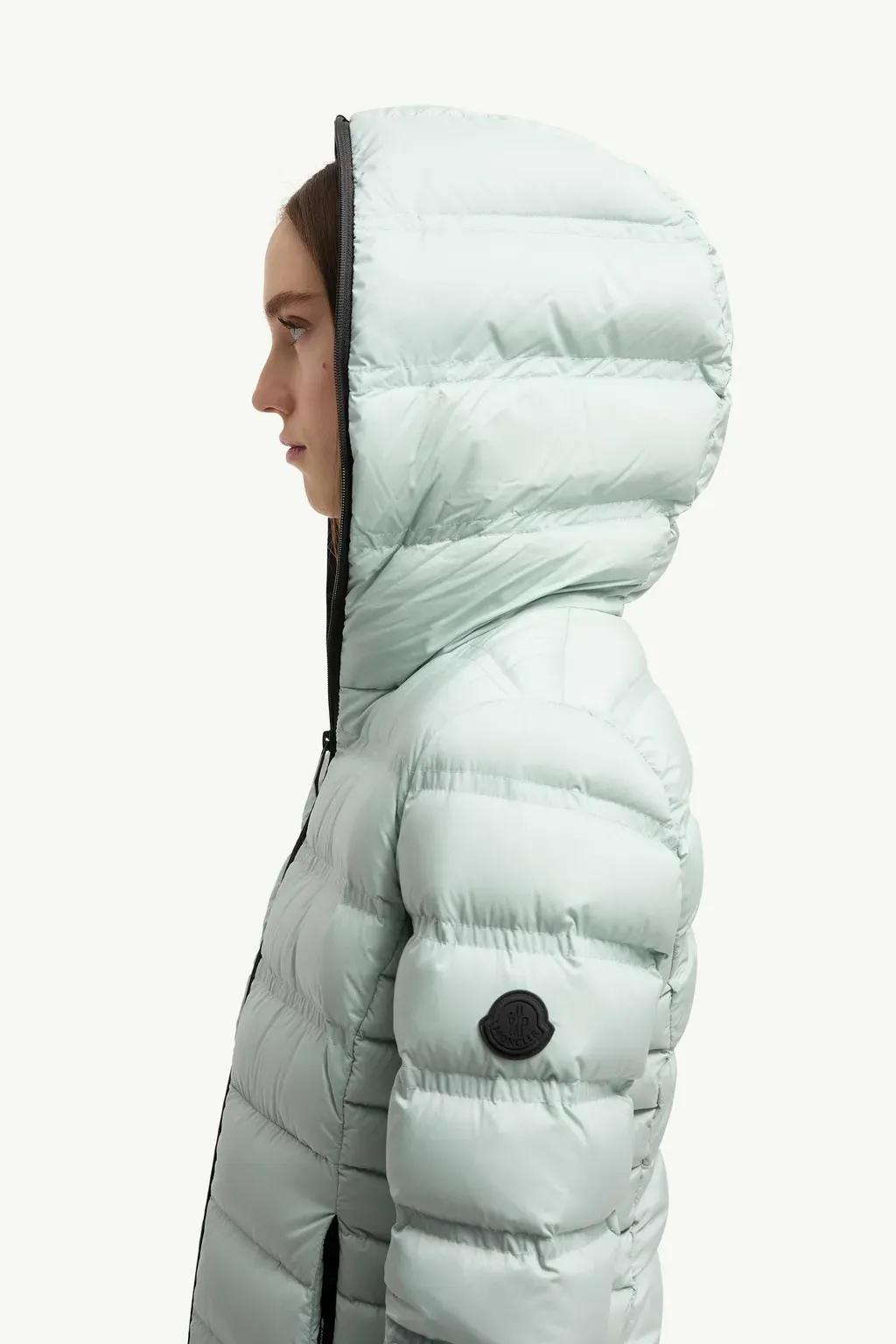 Alete Hooded Short Down Jacket