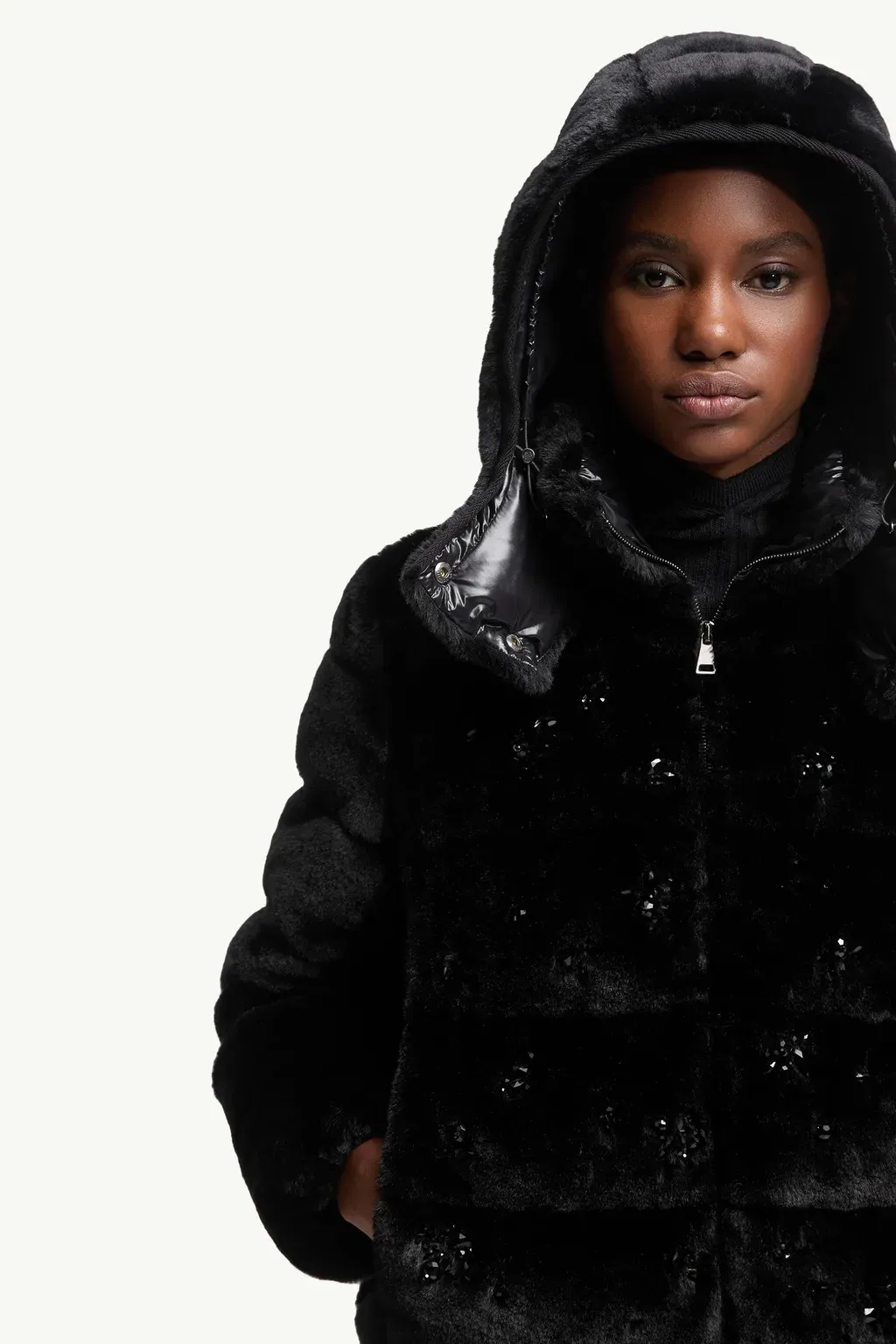 Andronne Sequin-Embroidered Hooded Short Down Jacket