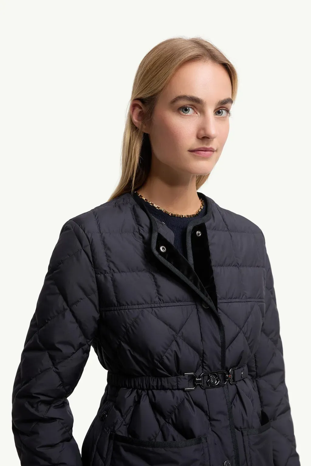Cygne Diamond-Quilted Short Down Jacket