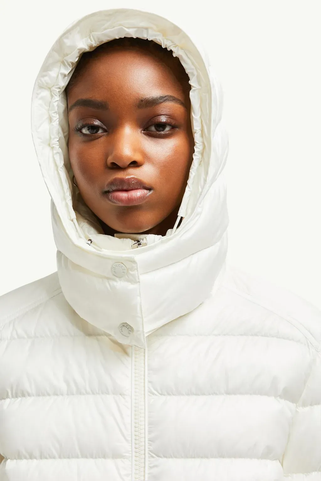 Dalles Hooded Short Down Jacket