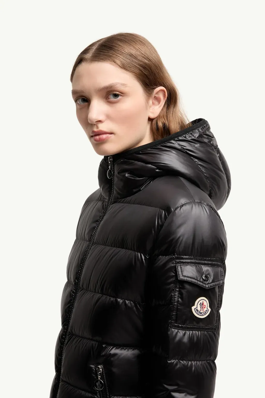 Glesse Hooded Short Down Jacket