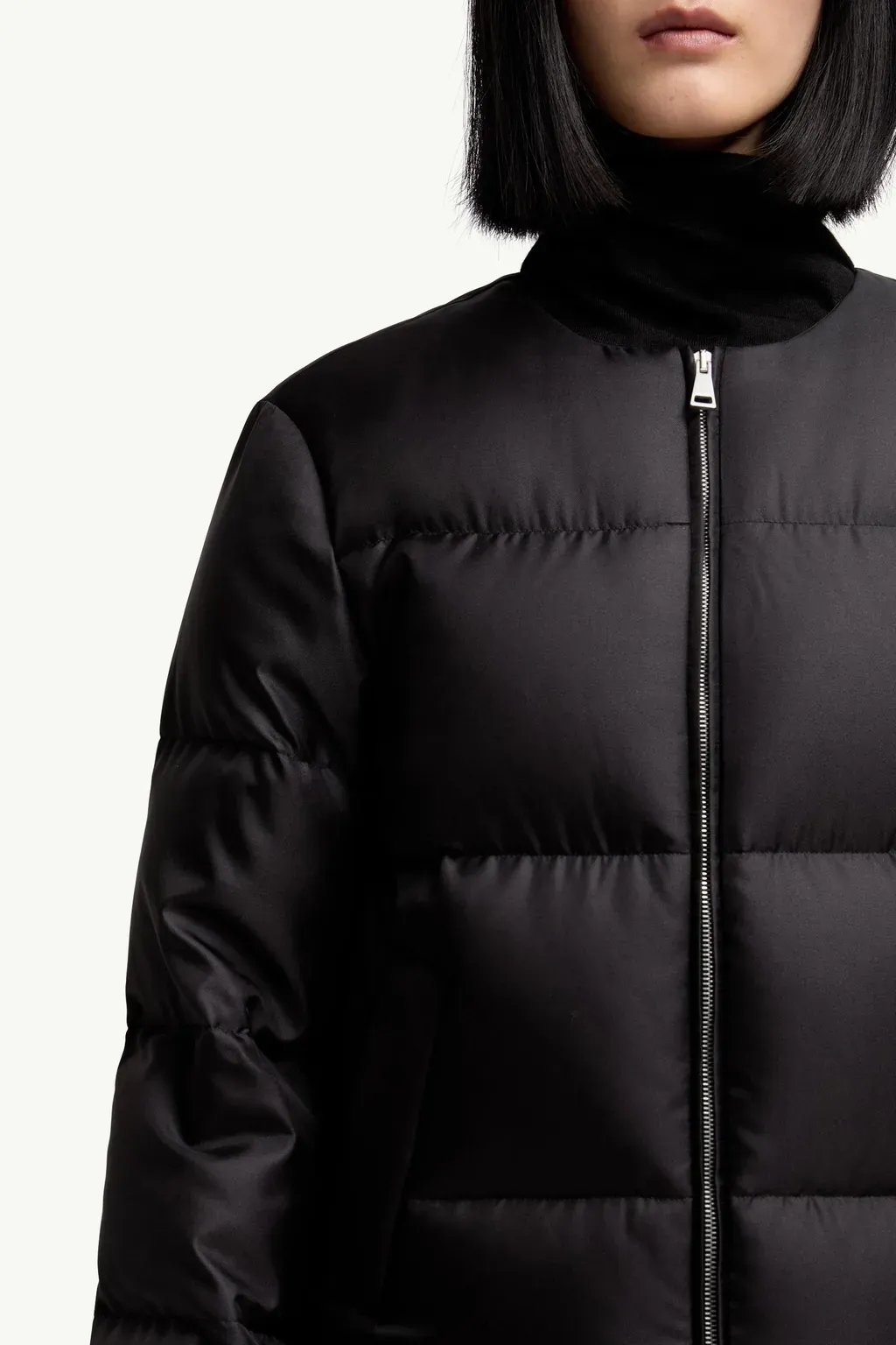 Moncler + Qiu Hao Duan Hooded Short Down Jacket