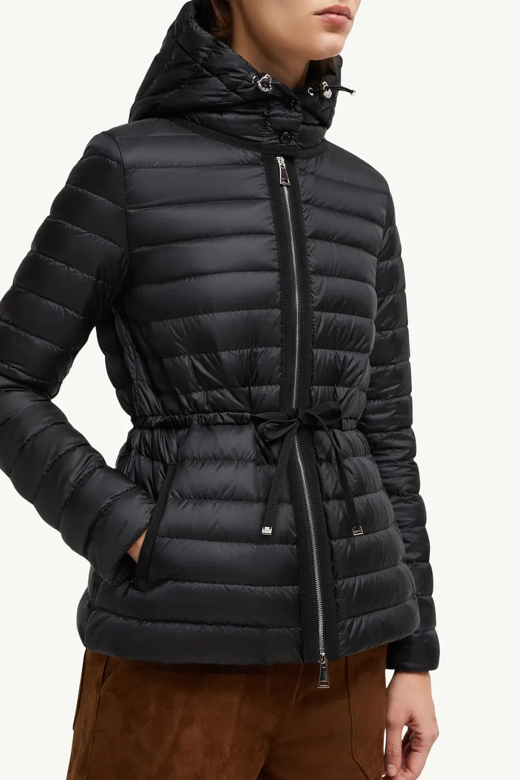 Raie Hooded Short Down Jacket