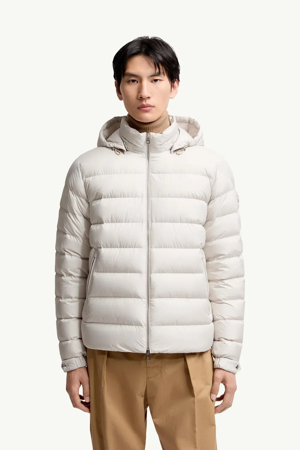 Arneb Hooded Short Down Jacket