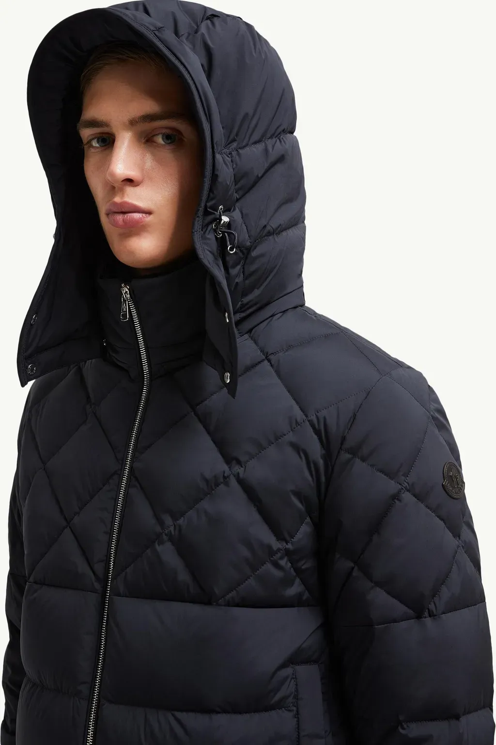 Cecaud Hooded Short Down Jacket