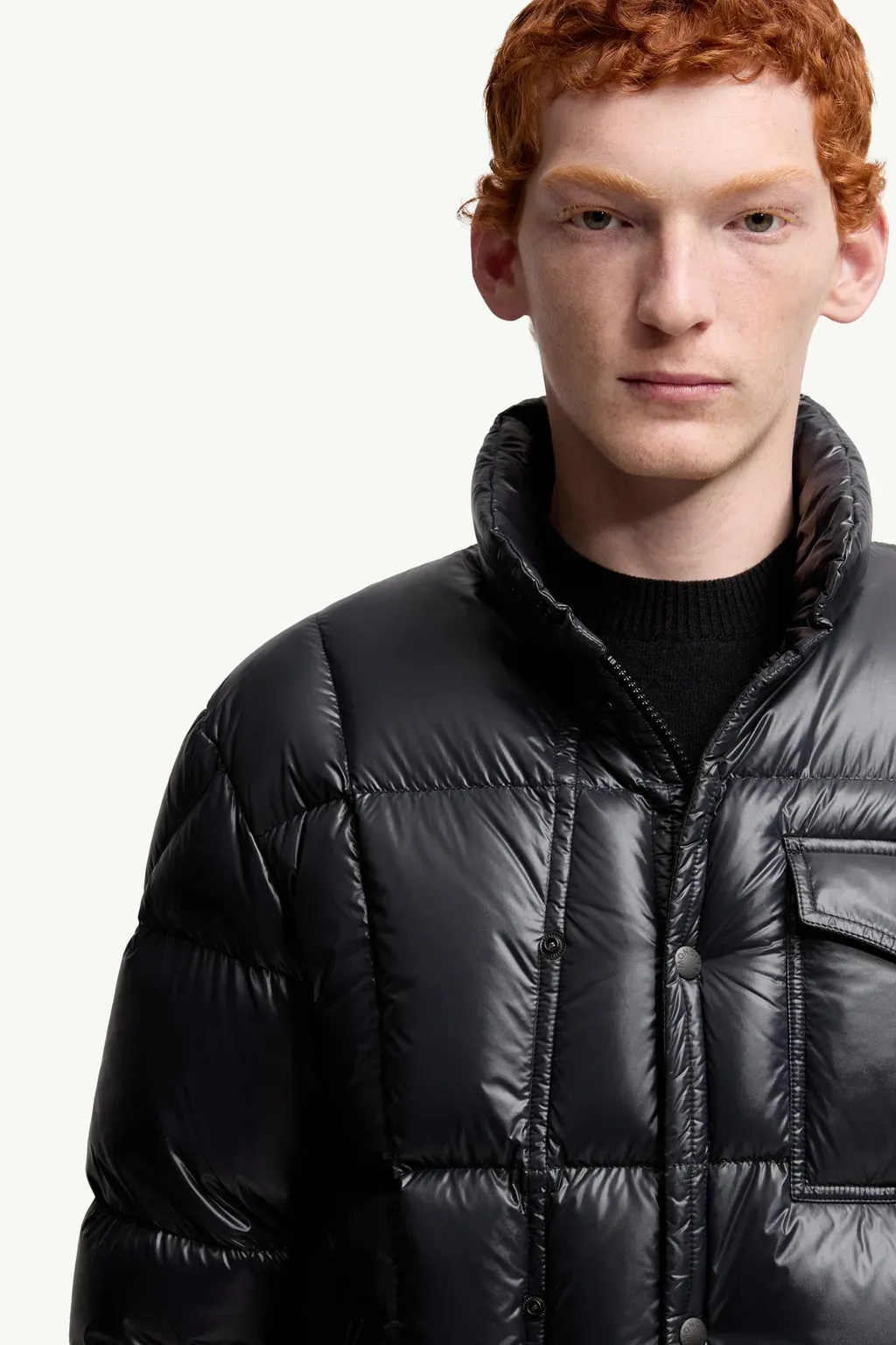 Serfanto Hooded Short Down Jacket