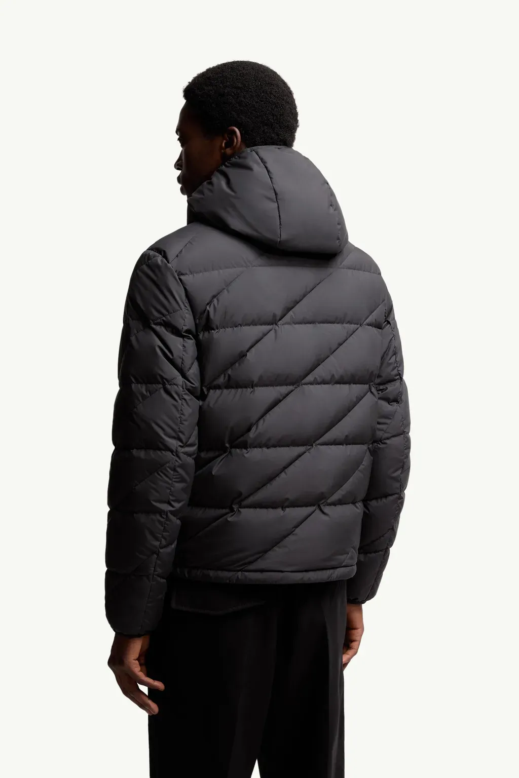 Sciros Diagonal-Quilted Hooded Short Down Jacket