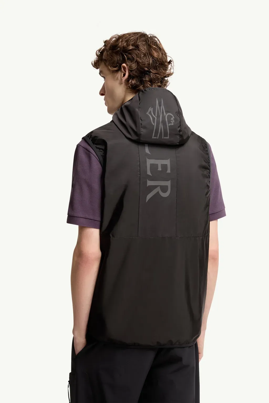 Moretan Hooded Gilet
