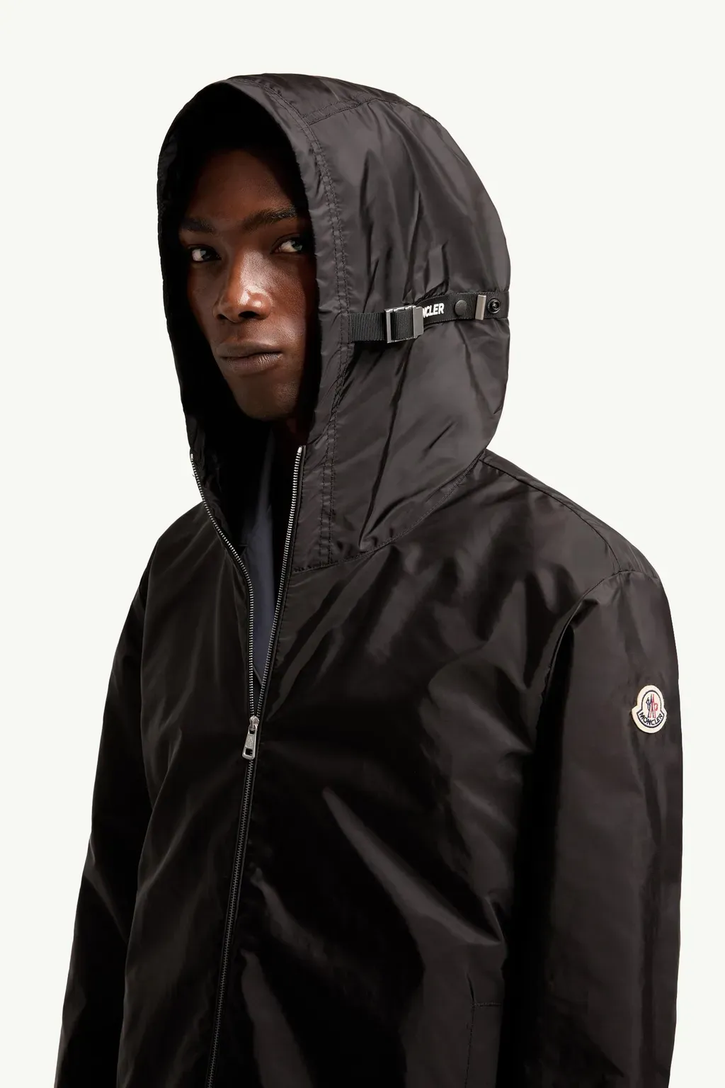 Remoray Hooded Windbreaker