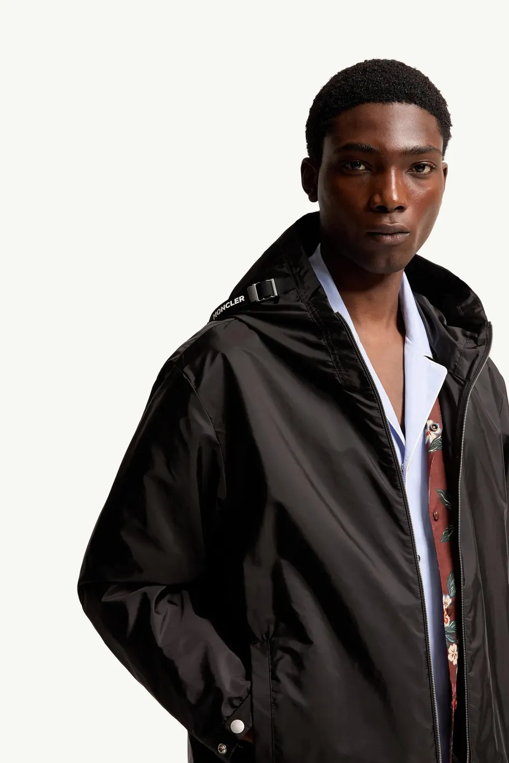 Remoray Hooded Windbreaker