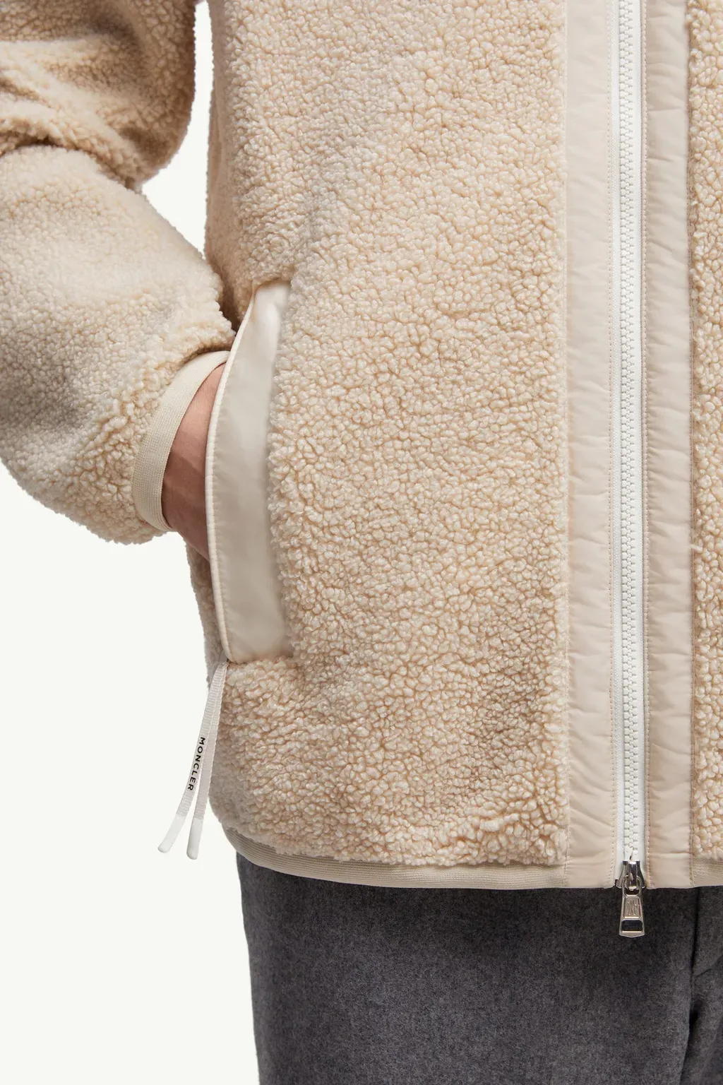 Teddy Zip-Up Sweatshirt With Pocket