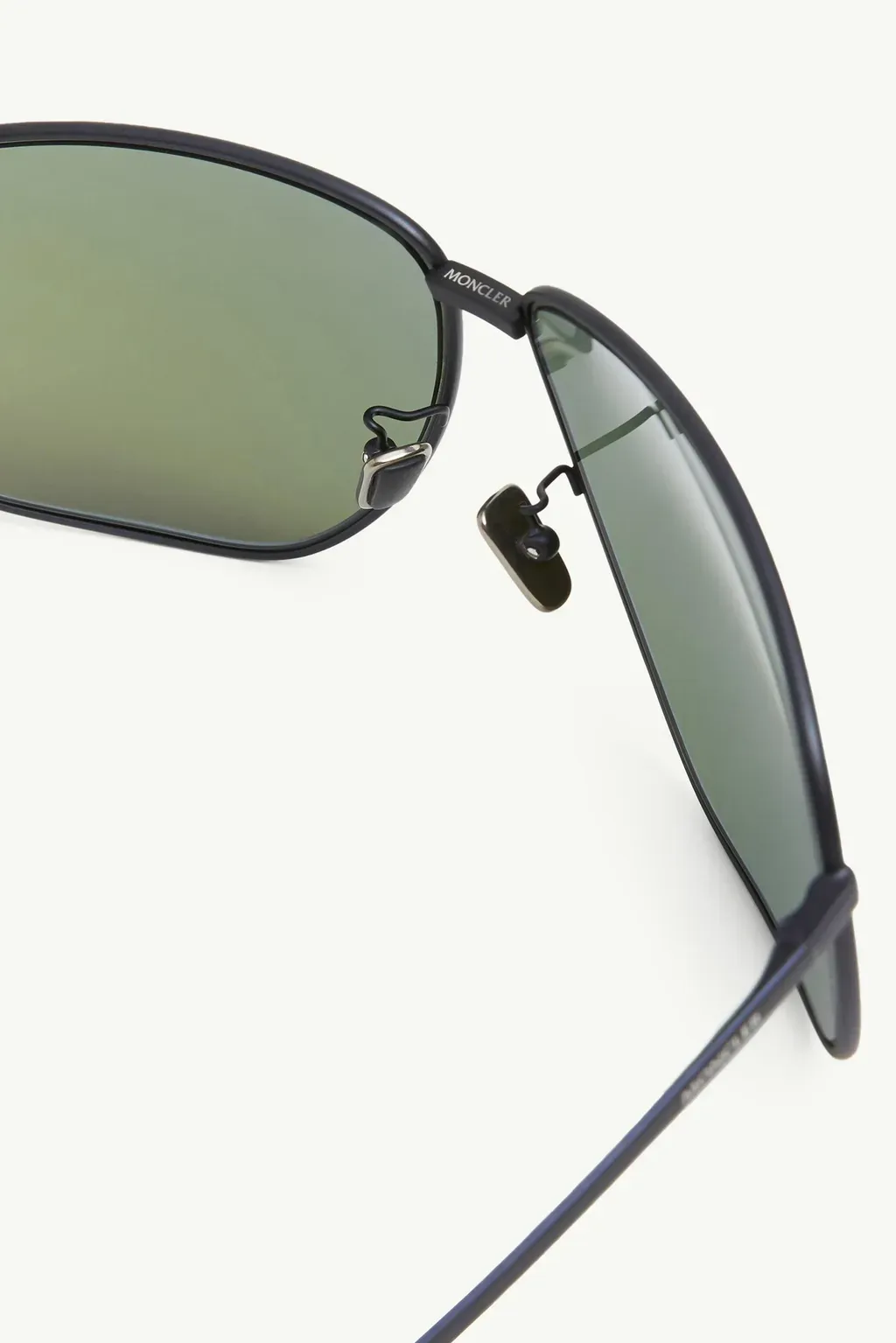 Atlas Pilot Sunglasses