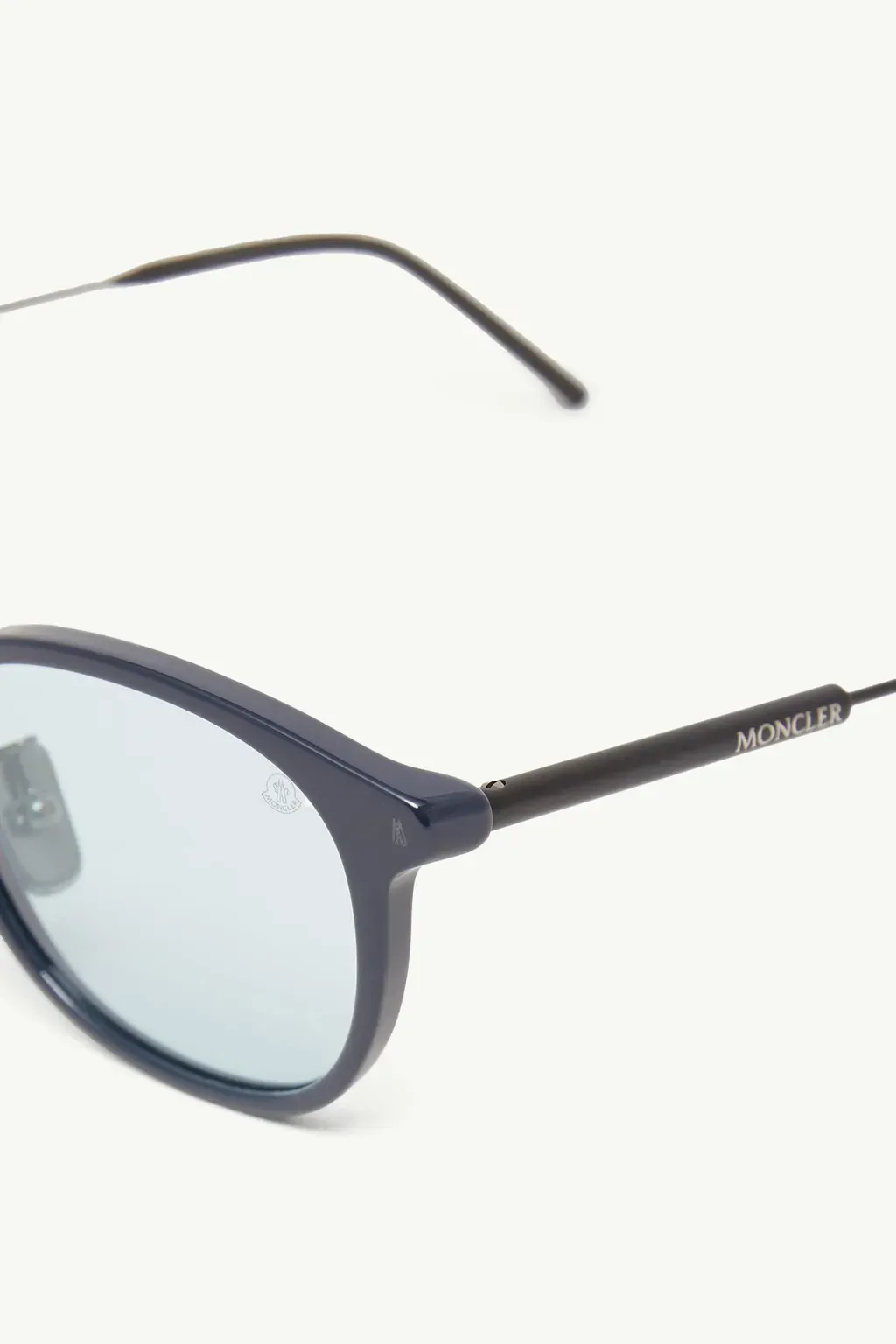 Barbb Round Sunglasses