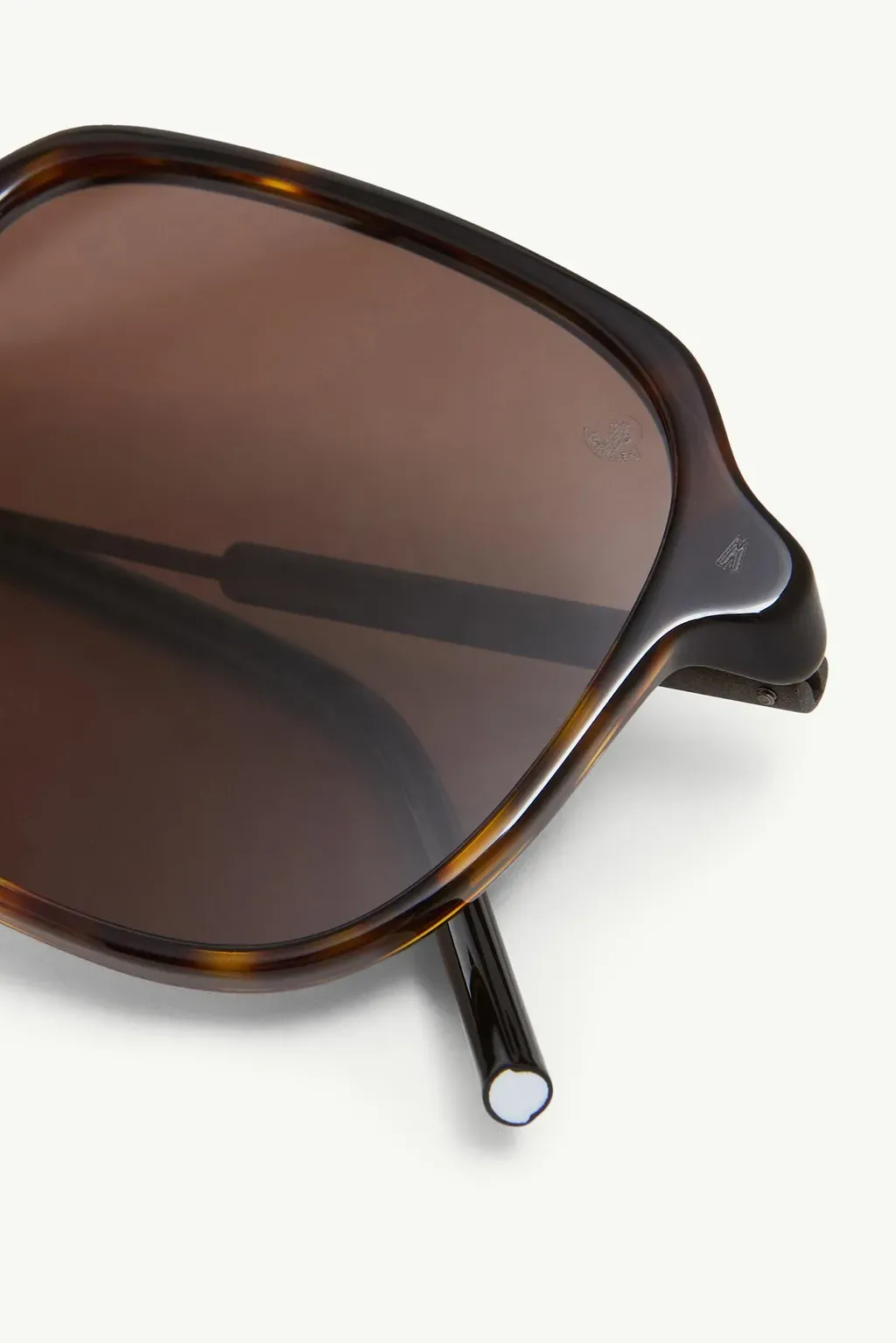 Cylin Pilot Sunglasses