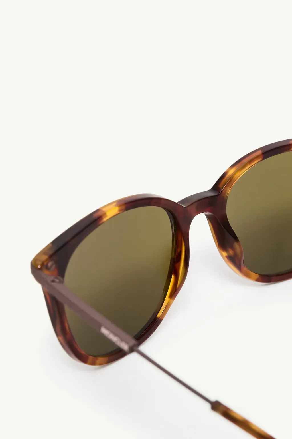 Korra Oval Sunglasses