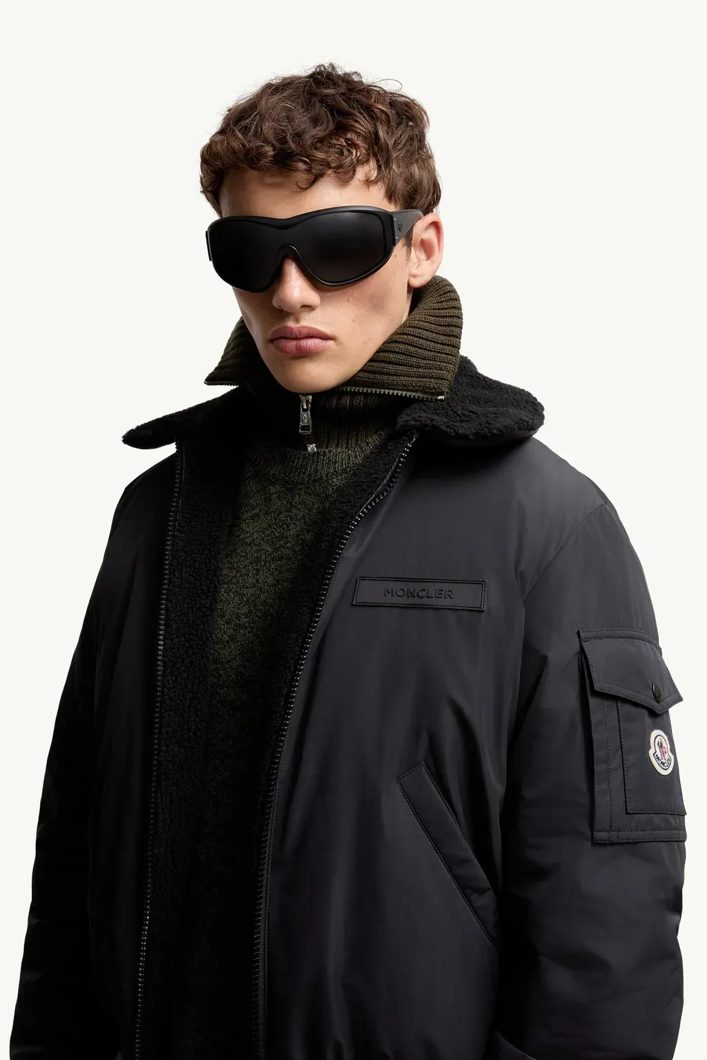 Thyra Oval Sunglasses