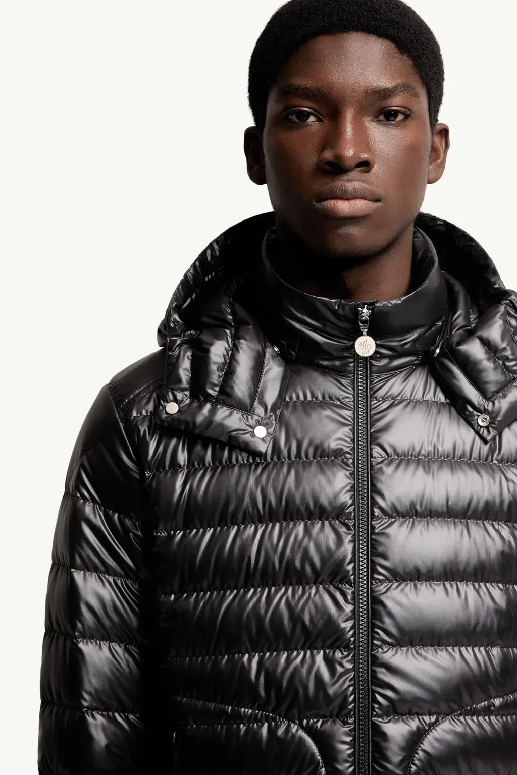 Lauros Hooded Short Down Jacket