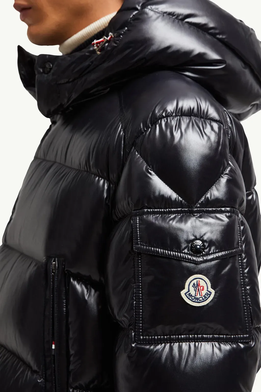 Chiablese Hooded Short Down Jacket