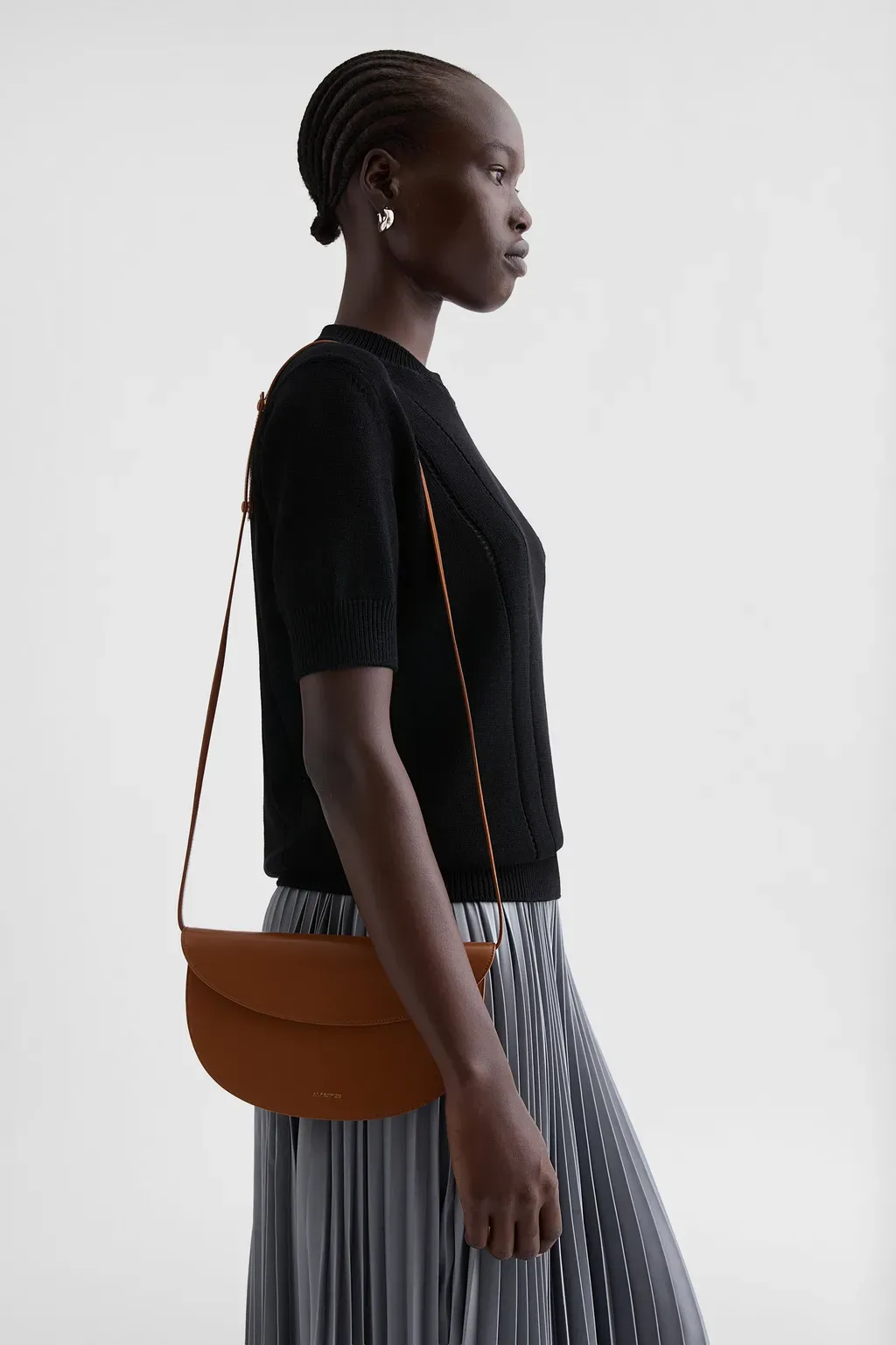 Curve Wallet With Strap