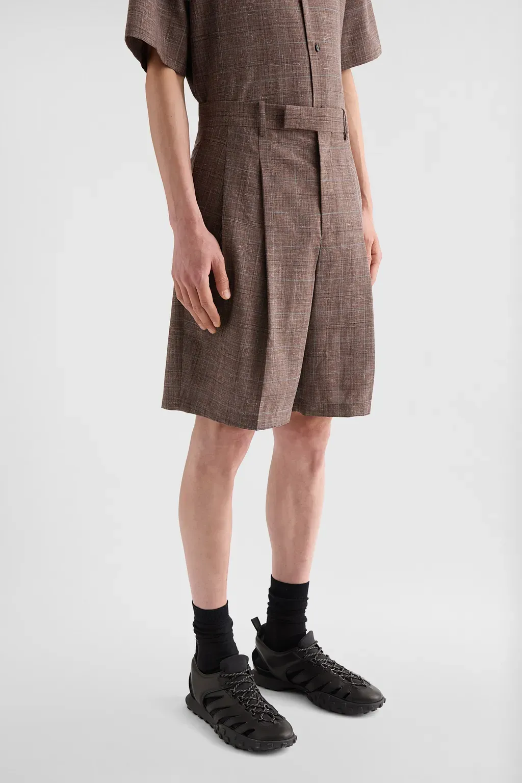 Flamé Wool Blend Shorts