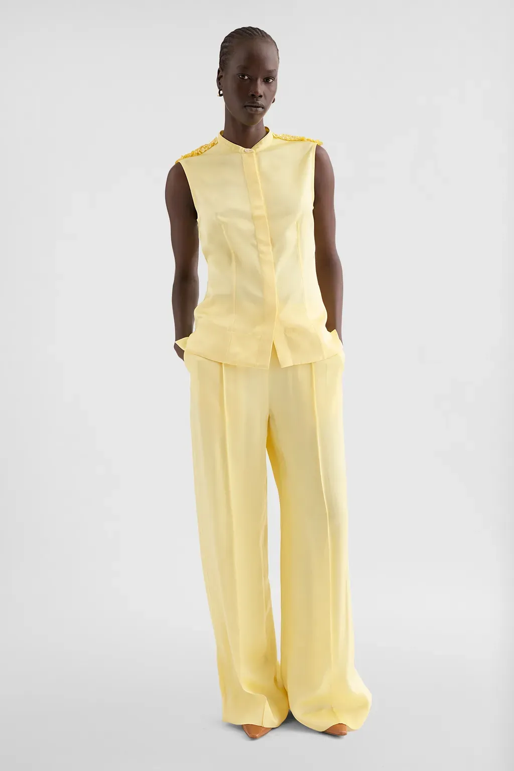 Fluid Viscose Ruffle Top