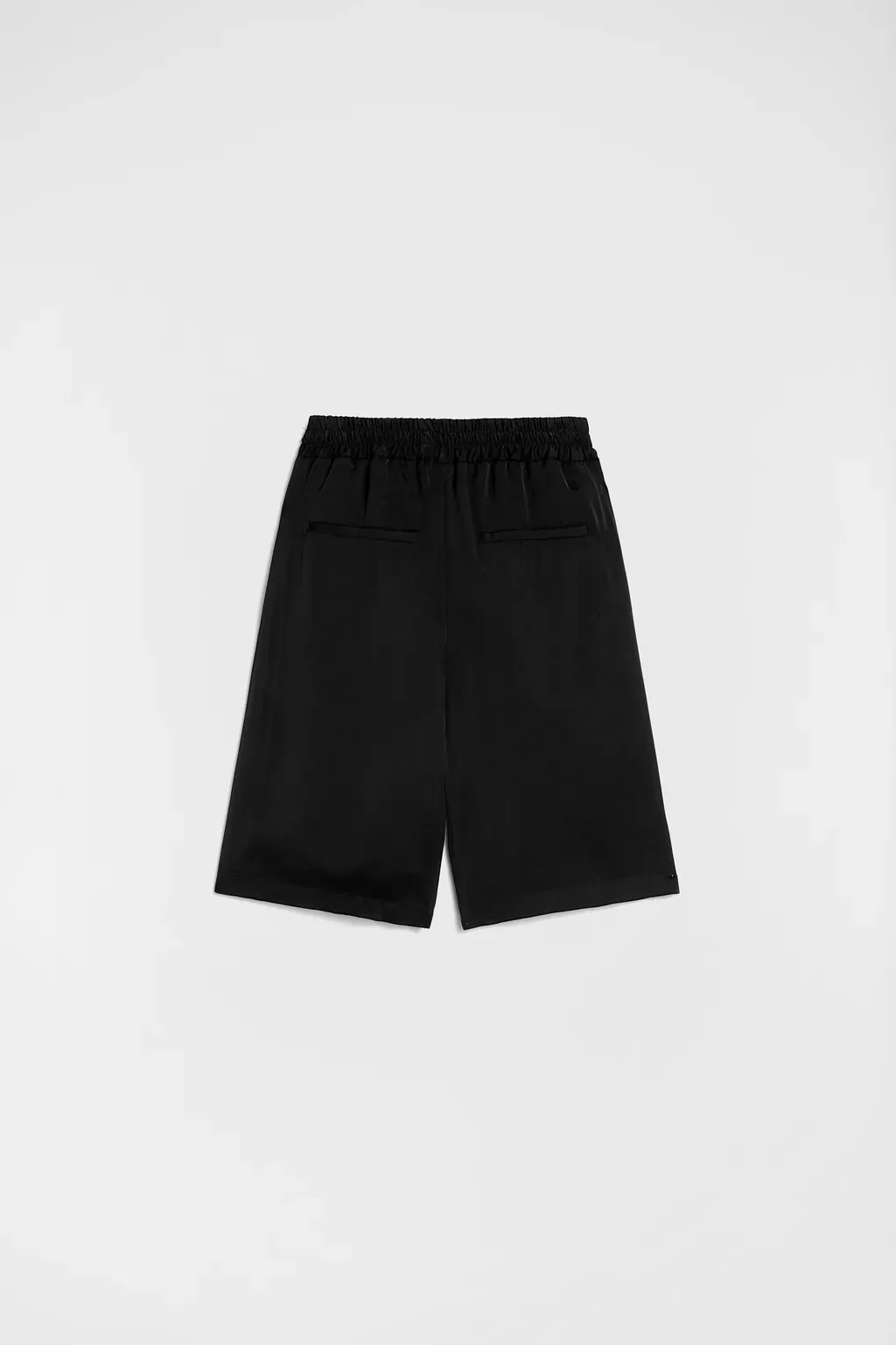 Fluid Viscose Shorts