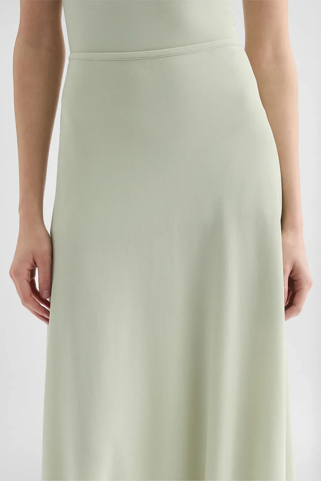 Fluid Viscose Skirt