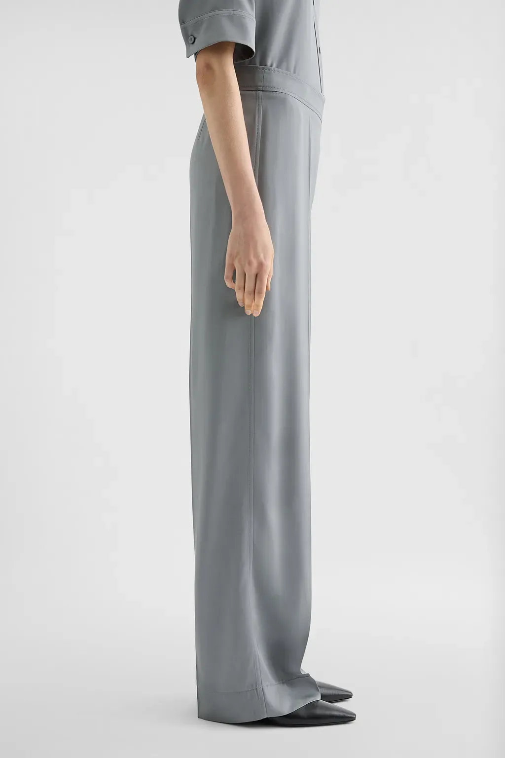 Fluid Viscose Trousers
