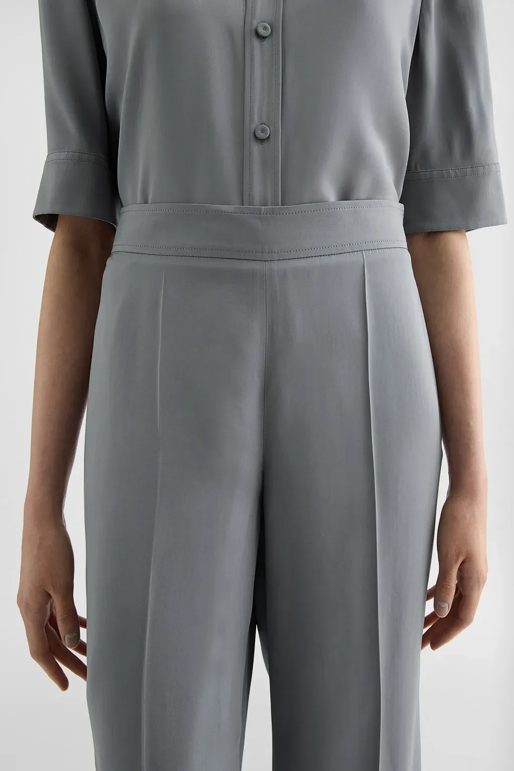 Fluid Viscose Trousers